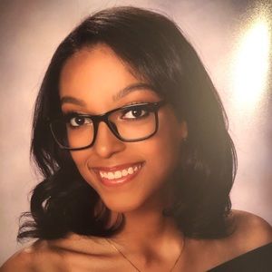 Meet your Posher, Shayla